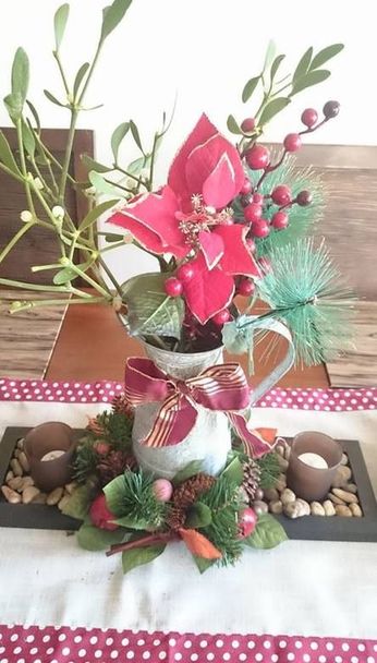 Join me in my Christmas kitchen home tour, my very first one...exciting. This year in my kitchen I have gone for a country rustic feel with the Christmas decorations. #christmaskitchen #rusticchristmas #christmashometour Kerrymay._.Makes